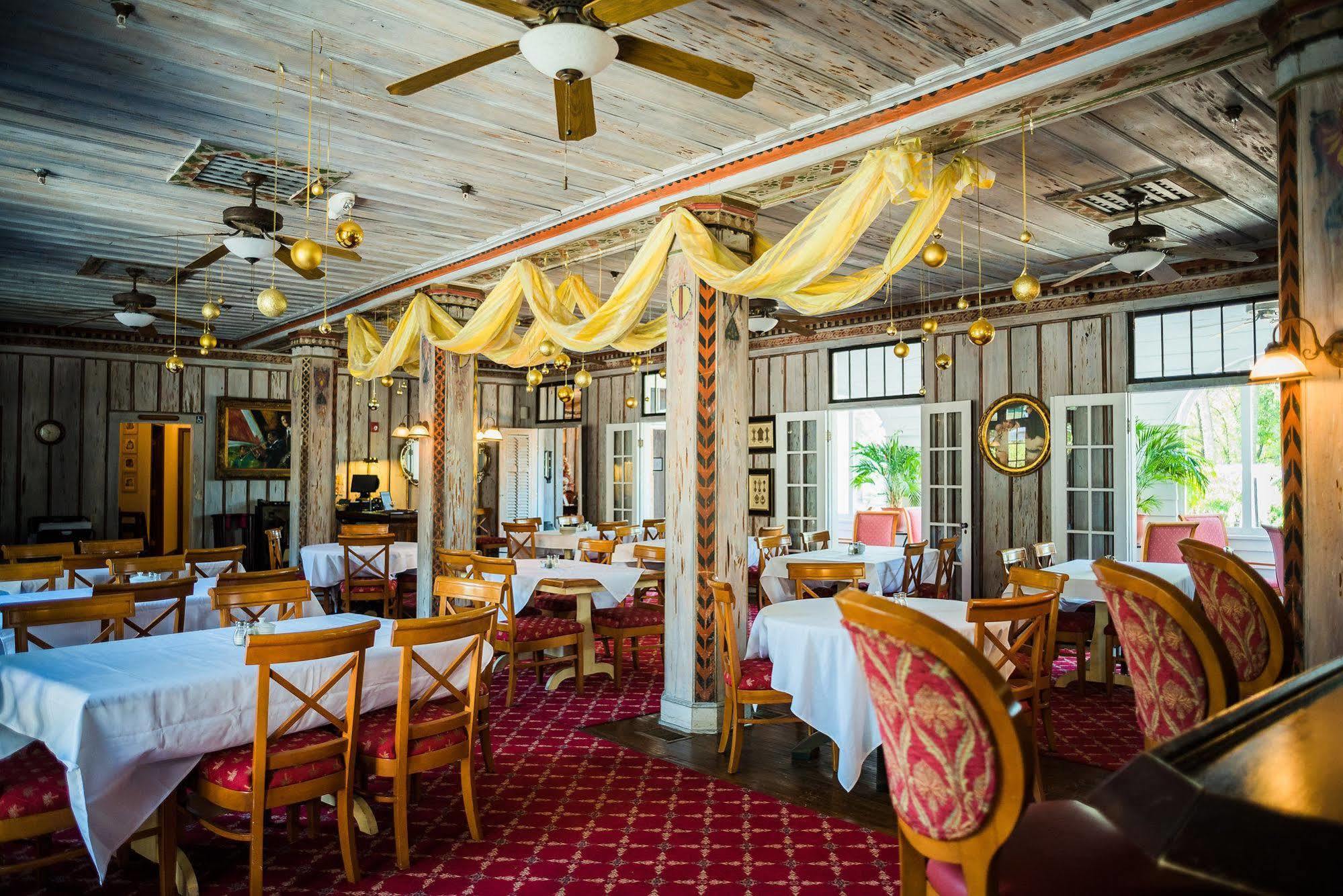 Putnam Lodge Hotel And Spa Cross City Buitenkant foto